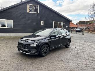 skadebil auto Hyundai Bayon AUTOMAAT BLACK EDITION T-GDI 100 PK AIRCO CAMERA LED B.J 11-2025 2025/11