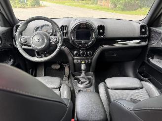 Avarii autoturisme Mini Countryman SE ALL4 Plug in HYBRIDE LEER NAVI SPORT LED B.J 12-2019 2019/12