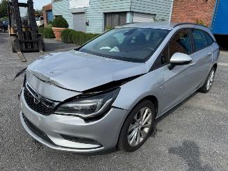 Opel Astra K picture 1