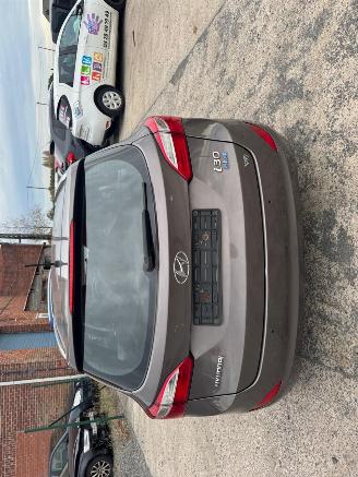 Hyundai I-30  picture 6