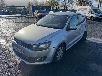 krockskadad bil auto Volkswagen Polo  2013/2