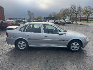 Opel Vectra B picture 4