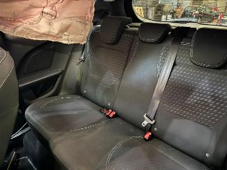 Ford Fiesta  picture 28