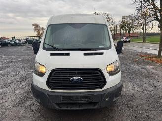 Ford Transit  picture 2