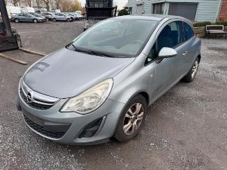 Voiture accidenté Opel Corsa  2011/11