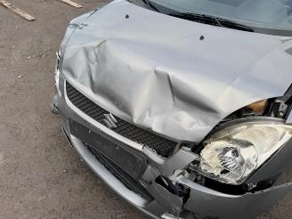 Suzuki Swift  picture 11