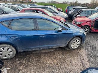 Seat Leon REFERENCE picture 3