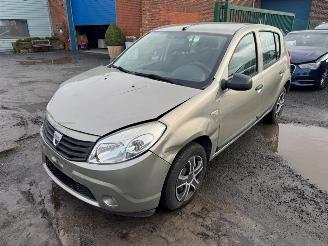 Unfallwagen Dacia Sandero I  AMBIANCE 2010/4