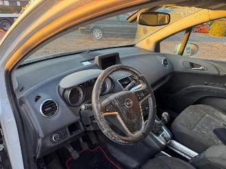 Opel Meriva B picture 15