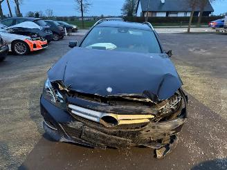 Voiture accidenté Mercedes E-klasse E 250 CDI 4MATIC 2014/1