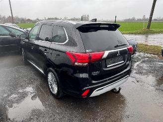 Mitsubishi Outlander BLACK EDITION picture 5
