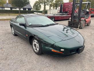 Pontiac Firebird  picture 3