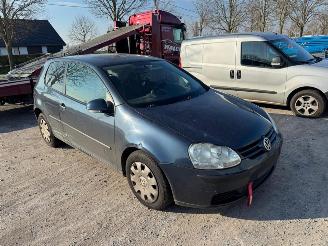 Volkswagen Golf  picture 2