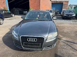 krockskadad bil auto Audi A4  2007/9