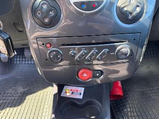 Renault Clio III GRANDTOUR EXCEPTION picture 20