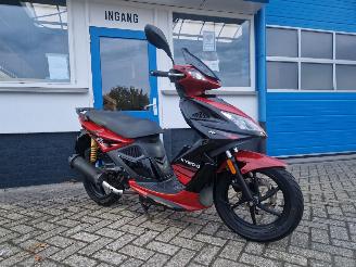 Kymco  SUPER 8 45KM picture 3