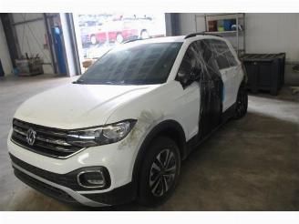 demontáž osobní automobily Volkswagen T-Cross T-Cross, SUV, 2018 1.0 TSI 115 12V 2020