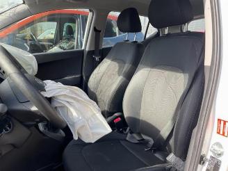 Hyundai I-10  picture 9