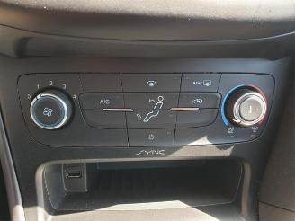 Ford Focus  picture 13