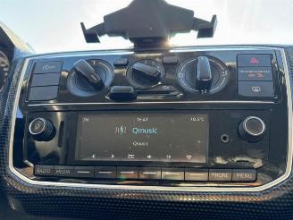 Volkswagen Up! Up! (121), Hatchback, 2011 1.0 12V 60 picture 10