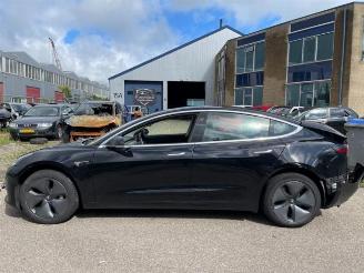 Tesla Model 3 Model 3, Sedan, 2017 Long Range AWD 75 kWh picture 2