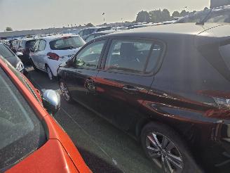 Peugeot 308  picture 2