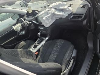 Peugeot 308  picture 5