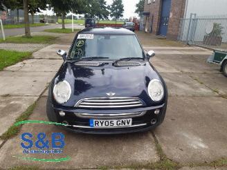 Uttjänta bilar auto Mini Cooper Mini One/Cooper (R50), Hatchback, 2001 / 2007 1.6 16V One 2005/5