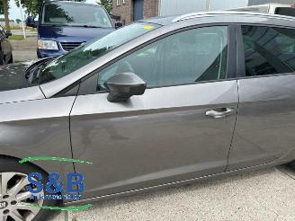Seat Leon Leon ST (5FF), Combi 5-drs, 2012 / 2020 1.6 TDI Ecomotive 16V picture 25