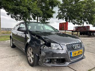 damaged passenger cars Audi A3 1.4 TFSI 16V Hatchback 4Dr Benzine 1.390cc 92kW (125pk) FWD 2007-06/2012-08 (8PA) CAXC 2010/6