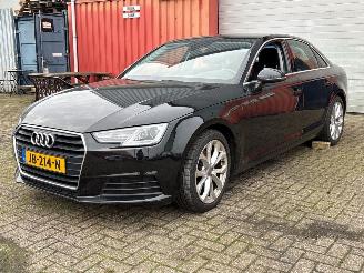 krockskadad bil auto Audi A4 LIMOUSINE 2016/4