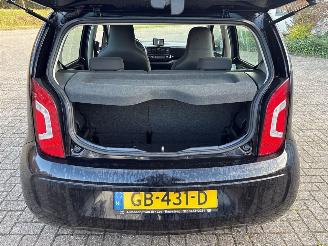 Volkswagen Up! 1.0 12V 60 Hatchback  Benzine 999cc 44kW (60pk) FWD 2011-08/2020-08  CHYA picture 4