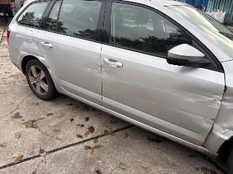 Skoda Octavia 1.6 TDI Greenline 16V Combi/o 4Dr Diesel 1.598cc 81kW (110pk) FWD 2013-05/2020-07  CRKB picture 7