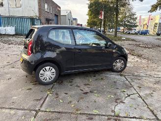 Volkswagen Up! 1.0 12V 60 Hatchback  Benzine 999cc 44kW (60pk) FWD 2011-08/2020-08  CHYA picture 7