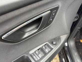 Seat Leon 1.6 TDI Ecomotive 16V Combi/o 4Dr Diesel 1.598cc 81kW (110pk) FWD 2013-09/2018-08  CRKB picture 11