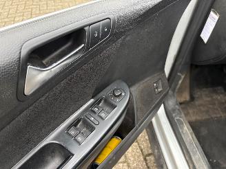 Volkswagen Passat 2.0 TDI 16V 140 Combi/o  Diesel 1.968cc 103kW (140pk) FWD 2008-01/2010-11 (3C5) CBAB picture 18