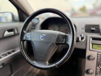 Volvo V-40 1.8 Momentum Airco picture 8