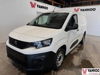 uszkodzony samochody osobowe Peugeot Partner  2020/9