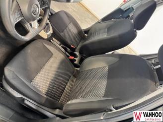 Nissan Micra  picture 12