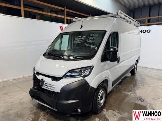 damaged passenger cars Citroën Jumper  2024/9