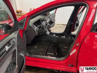 Volkswagen Golf  picture 18