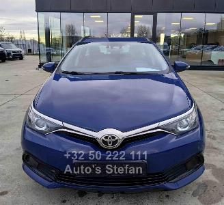 Toyota Auris TOURING SPORTS ACTIVE picture 3