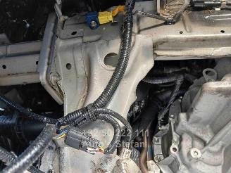 Suzuki SX4 S-CROSS picture 35