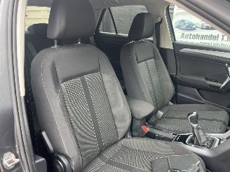 Volkswagen T-Roc BENZINE LIFE - KLIMATRONIK picture 13