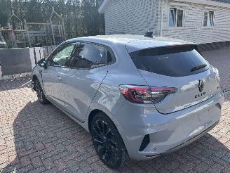 Renault Clio HYBRIDE - BENZINE ALPINE picture 3