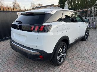 Peugeot 3008 1,2 BENZINE 131,PS AUTOMATIK picture 4