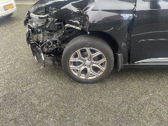 Mitsubishi Outlander 2.0 PHEV instyle+ picture 4