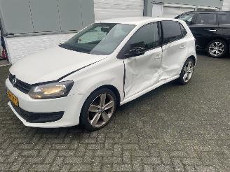 Damaged car Volkswagen Polo 1.4-16V DSG Comfortline 2009/11