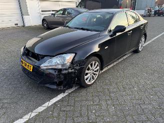 krockskadad bil auto Lexus IS 220d Business 2007/1