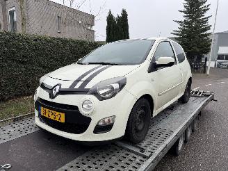Avarii autoturisme Renault Twingo 1.2 16V Collection 2013/2